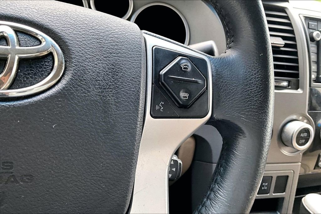 Used 2017 Toyota Sequoia Limited AWD/4WD image 11