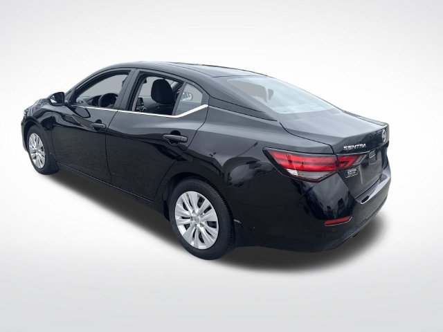 Used 2025 Nissan Sentra S FWD image 3