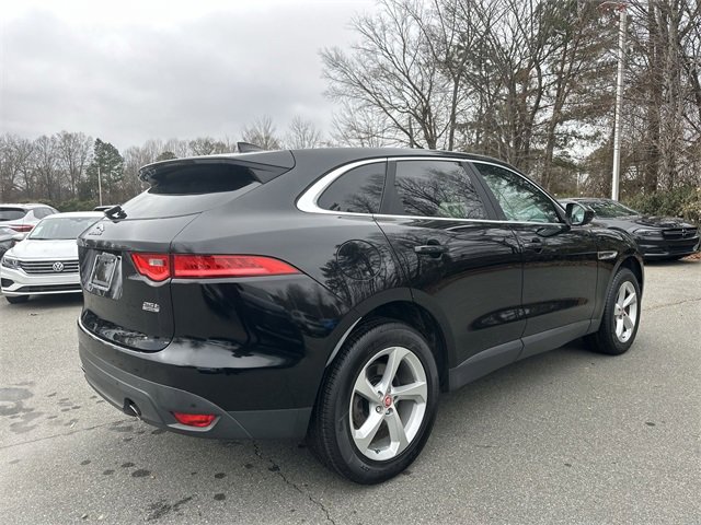 Used 2020 Jaguar F-PACE image 5