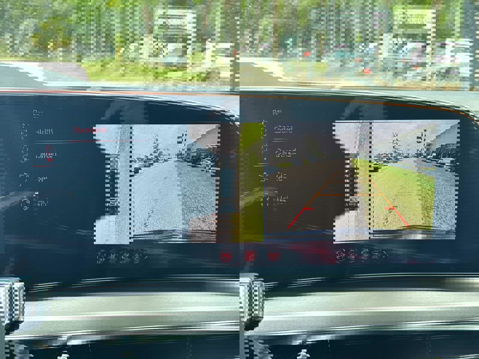 New 2026 Cadillac Lyriq V image 28