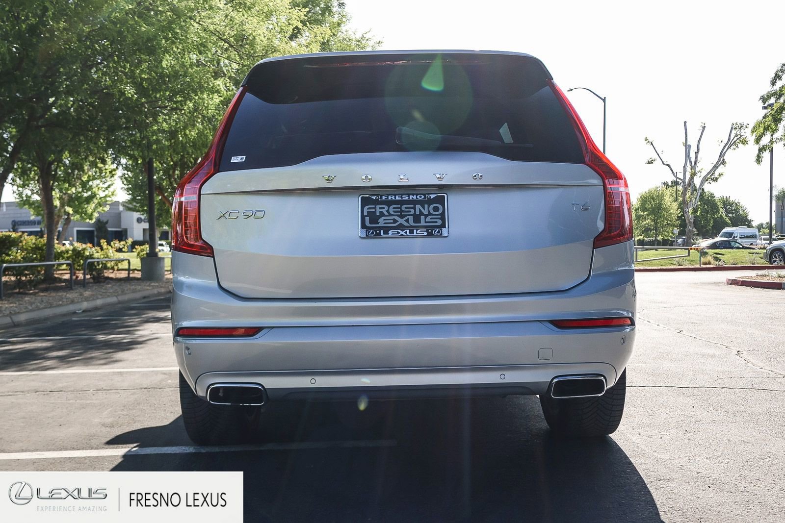 Used 2019 Volvo XC90 T6 Momentum AWD/4WD image 5