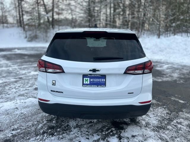 Used 2024 Chevrolet Equinox LS w/ LS Convenience Package image 7