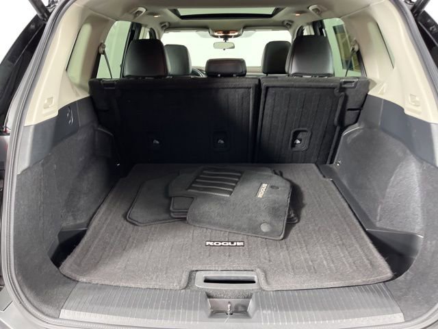 Used 2021 Nissan Rogue SV w/ Premium Package image 48