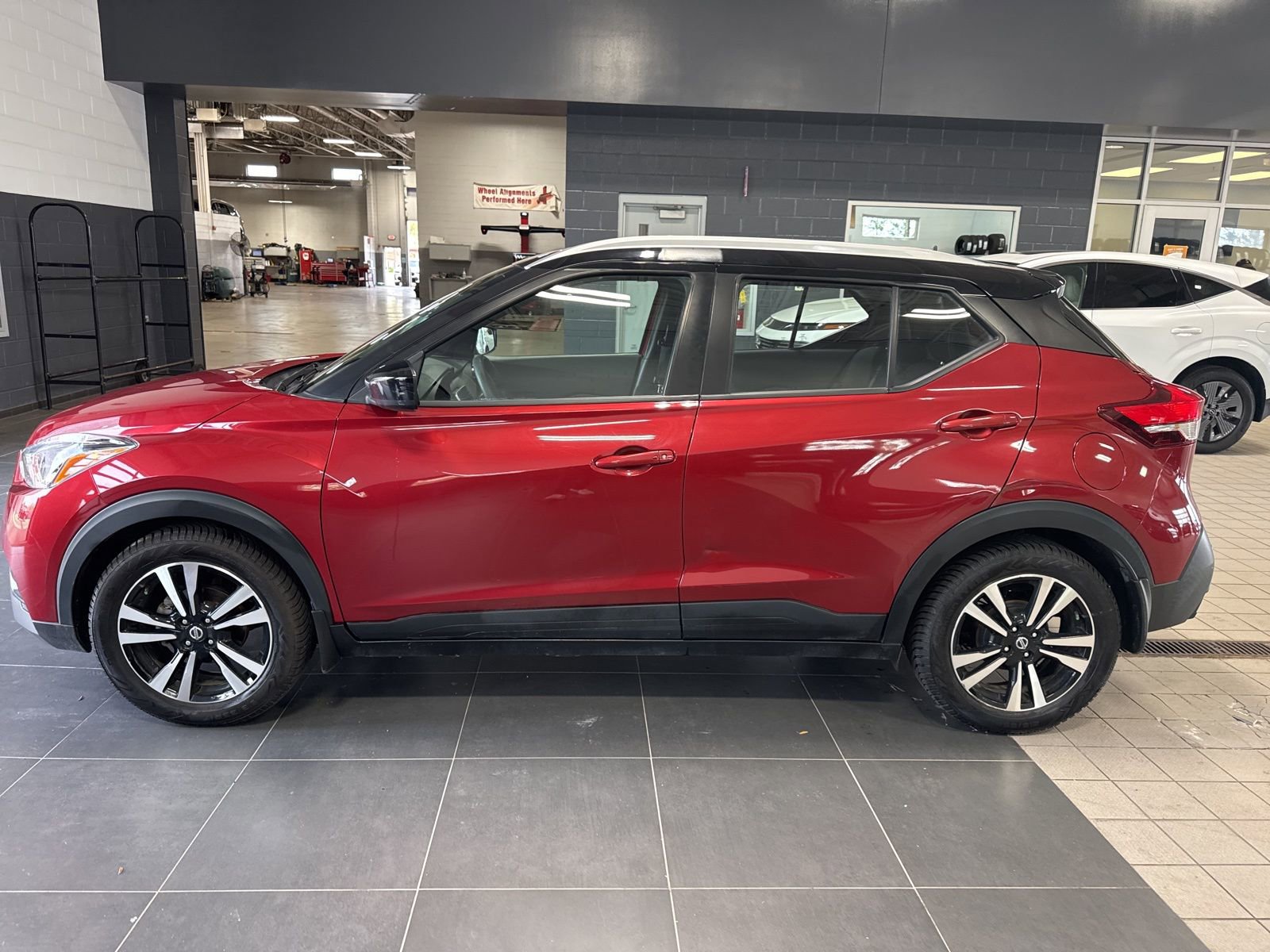 Certified 2020 Nissan Kicks SV FWD image 26
