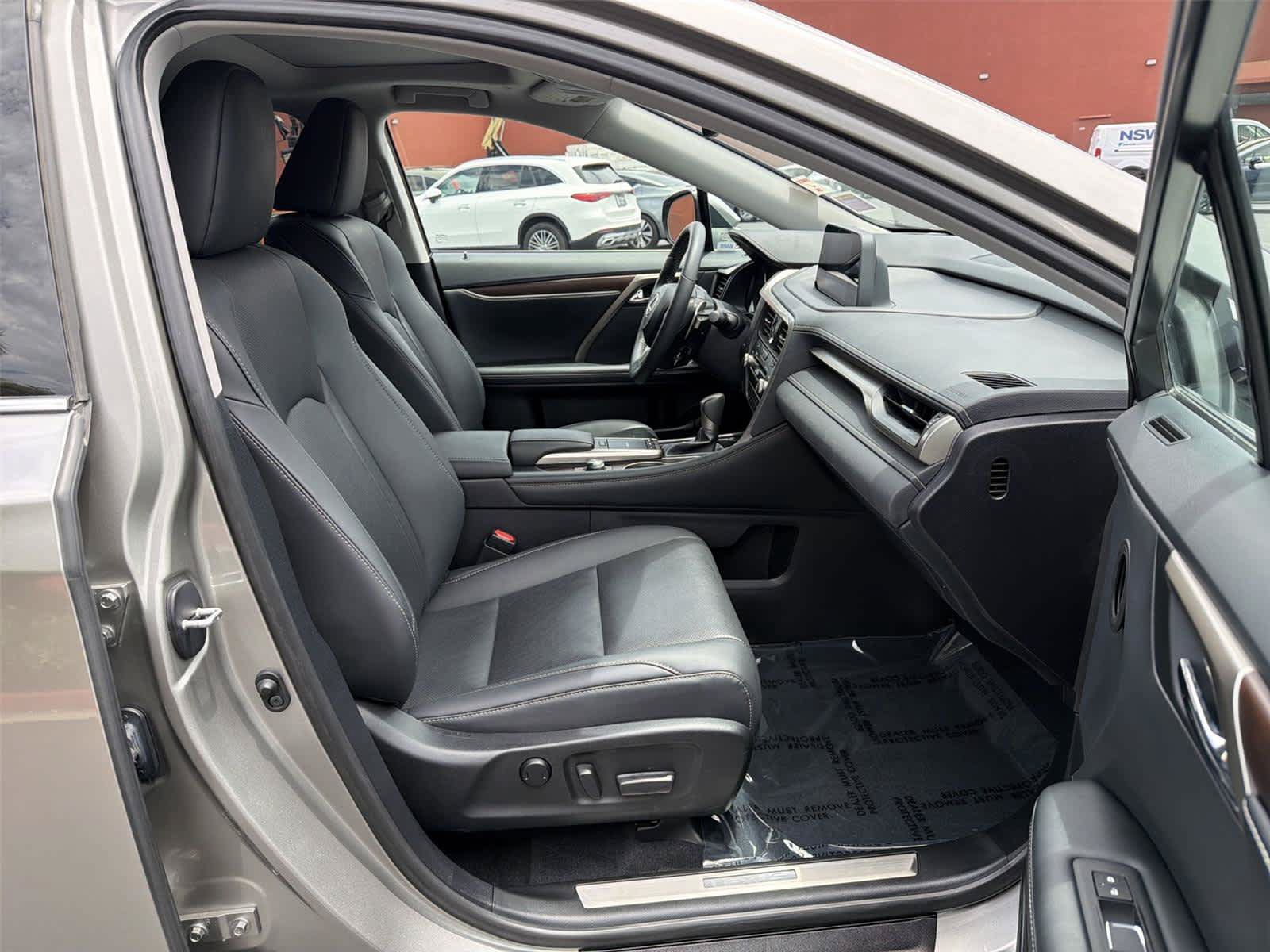Used 2022 Lexus RX 350 FWD w/ Premium Package image 15