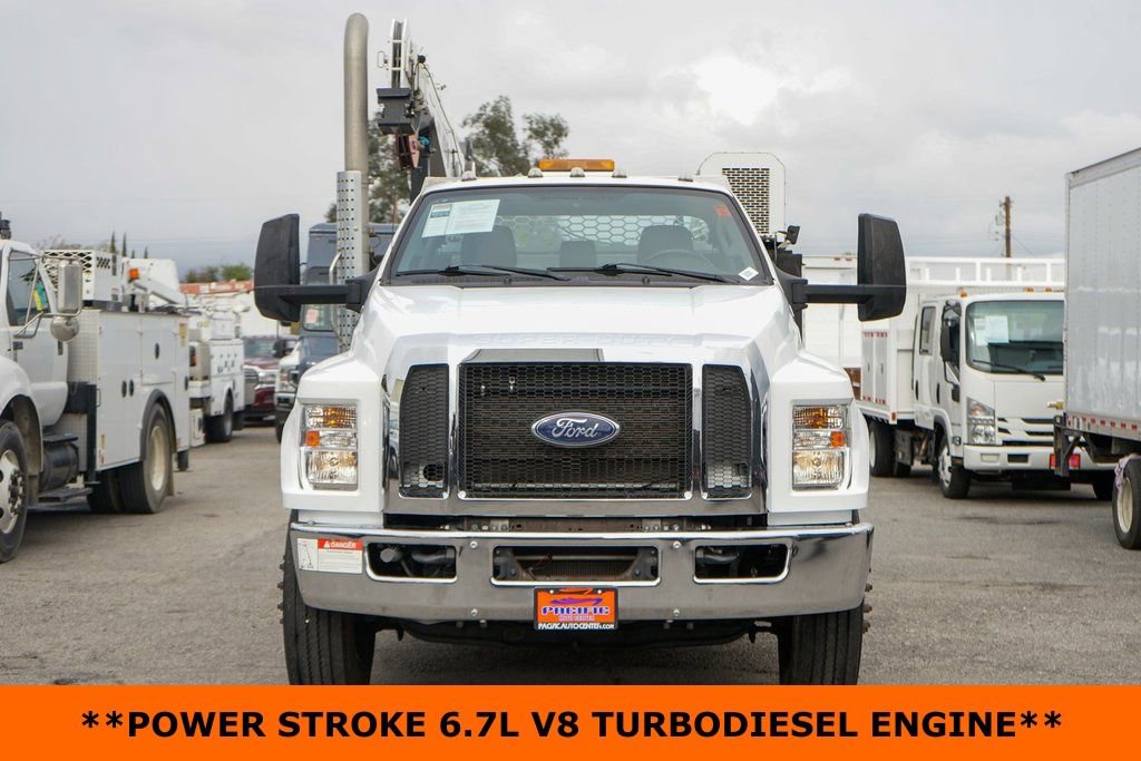 Used 2019 Ford F750 2WD Regular Cab Super Duty image 3