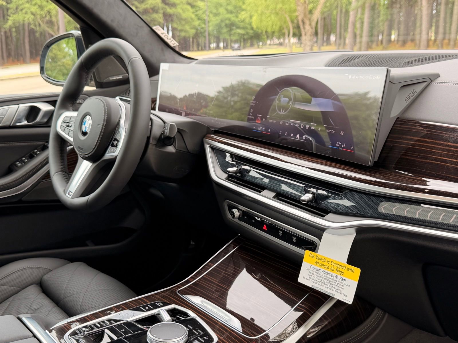 New 2027 BMW X7 xDrive40i w/ M Sport Package AWD/4WD image 23