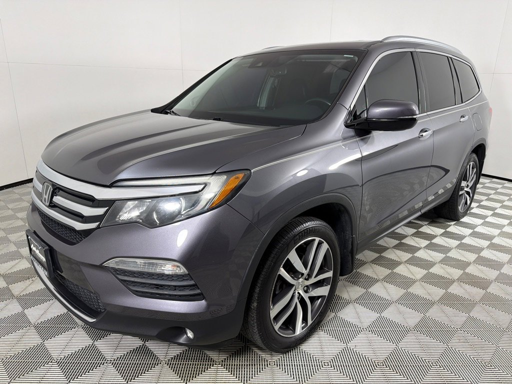 Used 2018 Honda Pilot Touring image 9