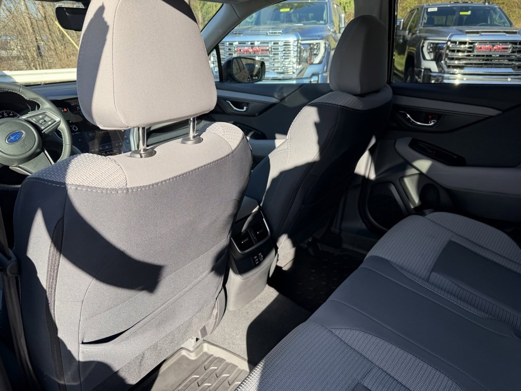 Used 2025 Subaru Outback Premium w/ Popular Package #1 image 15