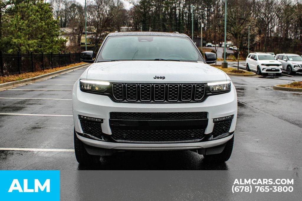Used 2024 Jeep Grand Cherokee L Summit w/ Advanced Protech Group IV image 10