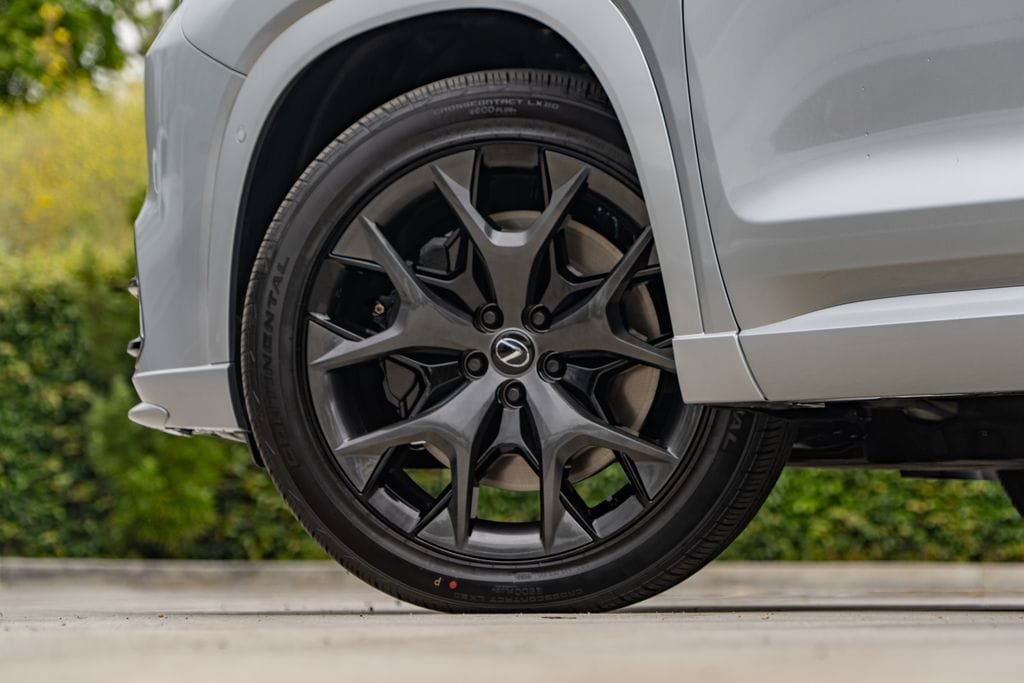 New 2026 Lexus TX 500h AWD w/ Technology Package image 8
