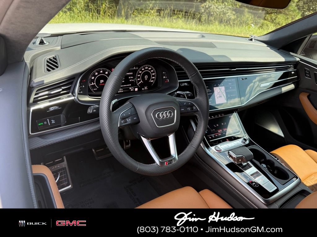Used 2025 Audi RS Q8 performance AWD/4WD image 4