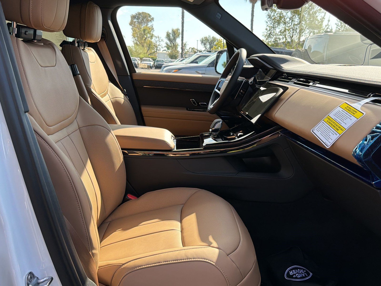 New 2027 Land Rover Range Rover Sport SE AWD/4WD image 25