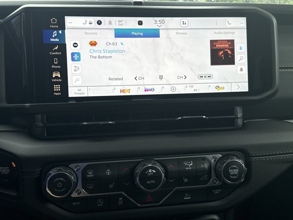 New 2026 Jeep Gladiator Sport AWD/4WD image 27