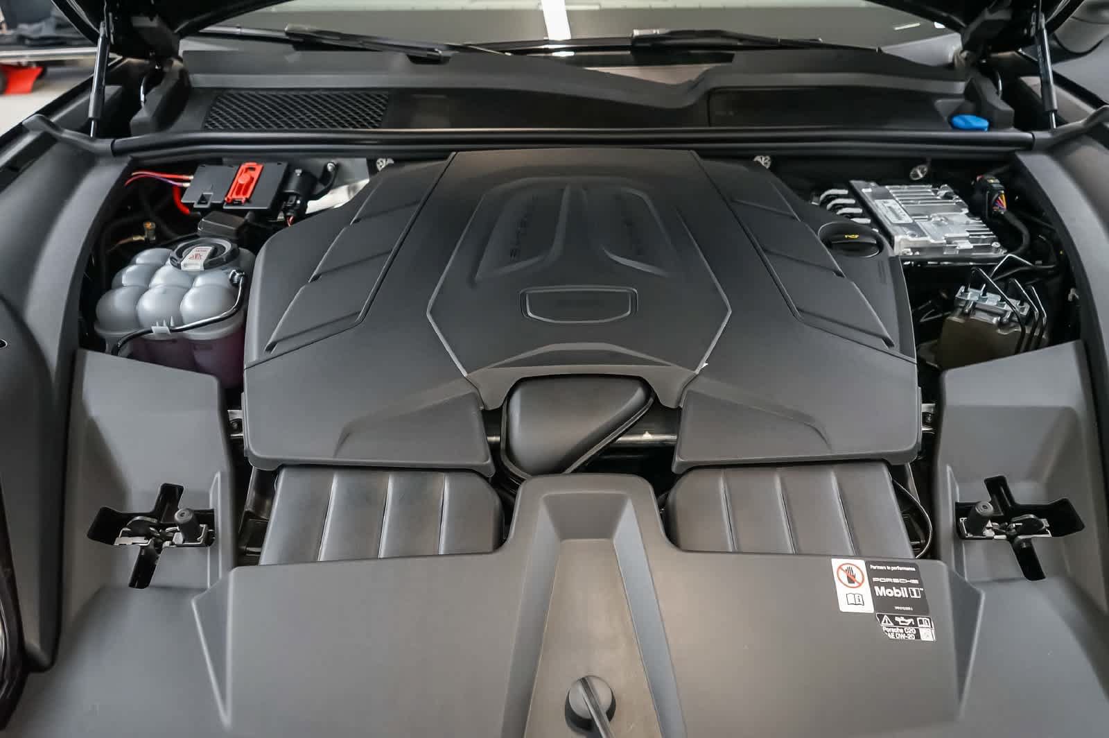 New 2026 Porsche Cayenne AWD/4WD image 33