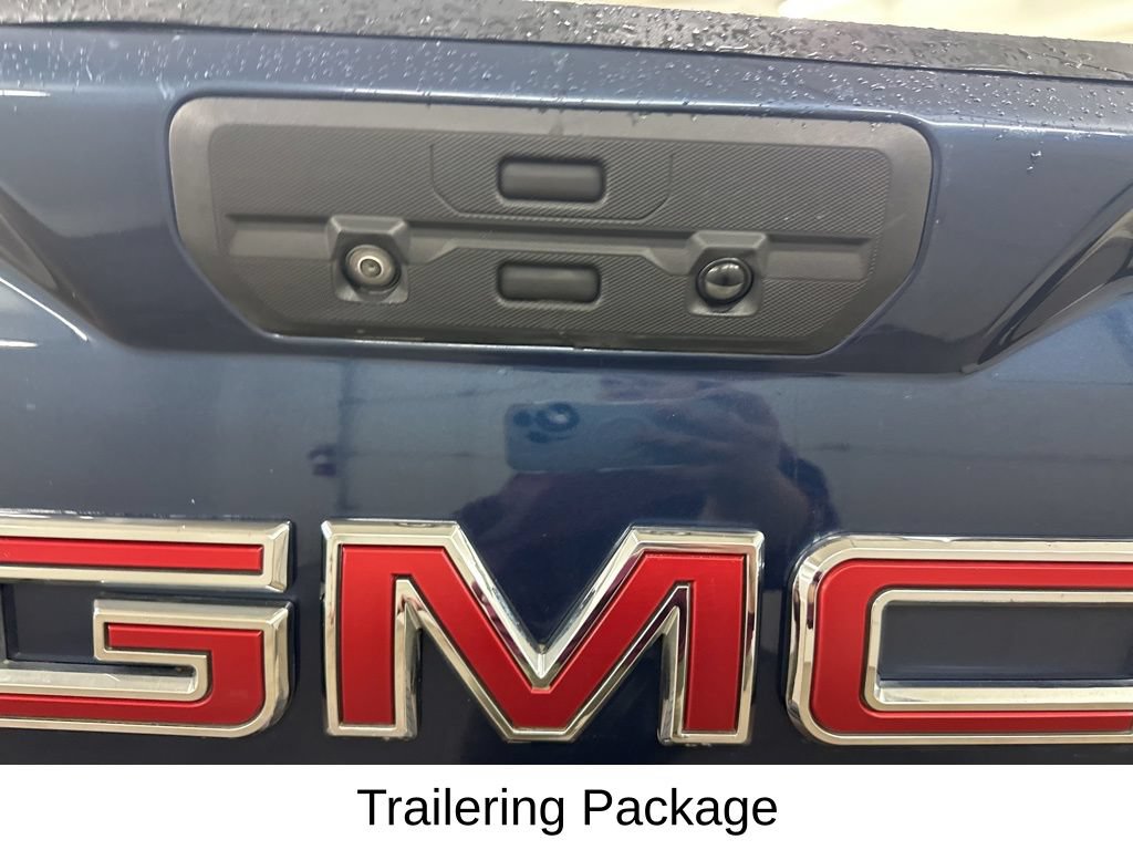 Used 2020 GMC Sierra 1500 SLT w/ X31 Off-Road Package AWD/4WD image 17