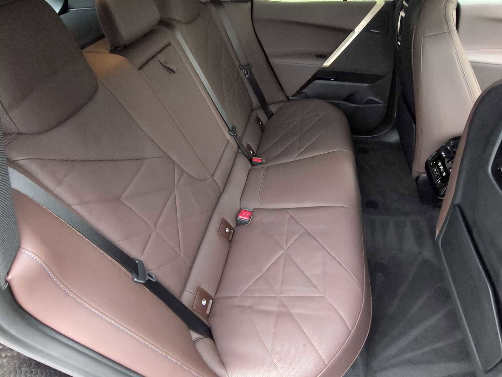 Certified 2025 BMW iX xDrive50 w/ Premium Package image 21