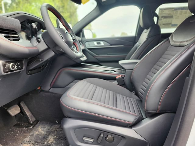 New 2026 Ford Explorer ST-Line w/ ST-Line Street Pack AWD/4WD image 20