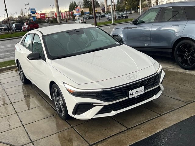 Certified 2025 Hyundai Elantra Sport image 5