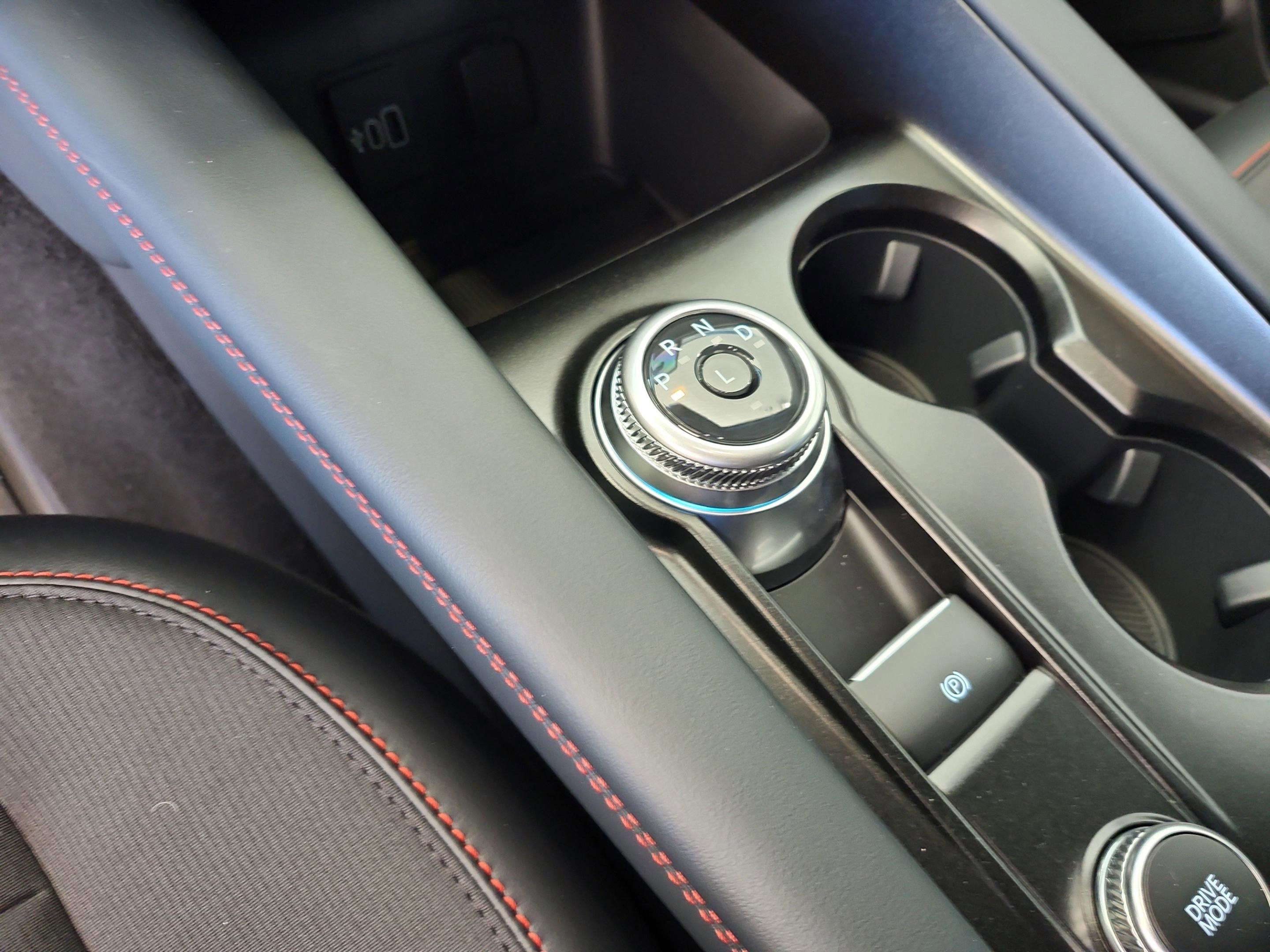 New 2026 Ford Explorer ST-Line w/ ST-Line Street Pack image 13