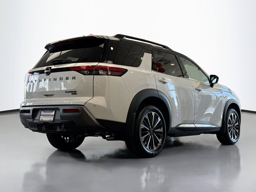 New 2026 Nissan Pathfinder Platinum AWD/4WD image 2