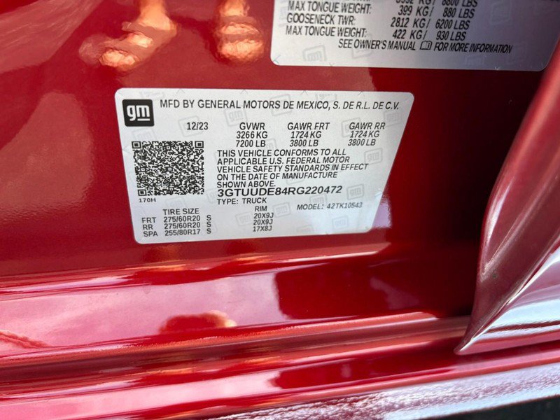 Used 2024 GMC Sierra 1500 SLT w/ SLT Premium Package AWD/4WD image 18