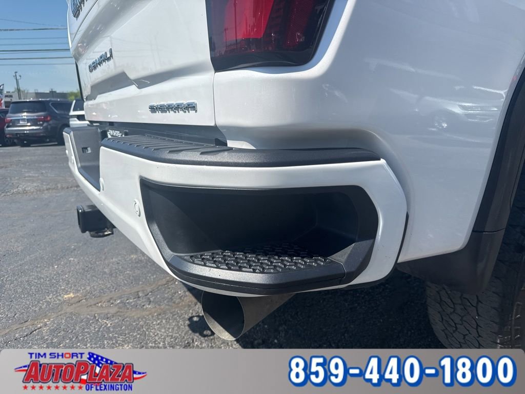 Used 2025 GMC Sierra 2500 Denali Ultimate AWD/4WD image 12