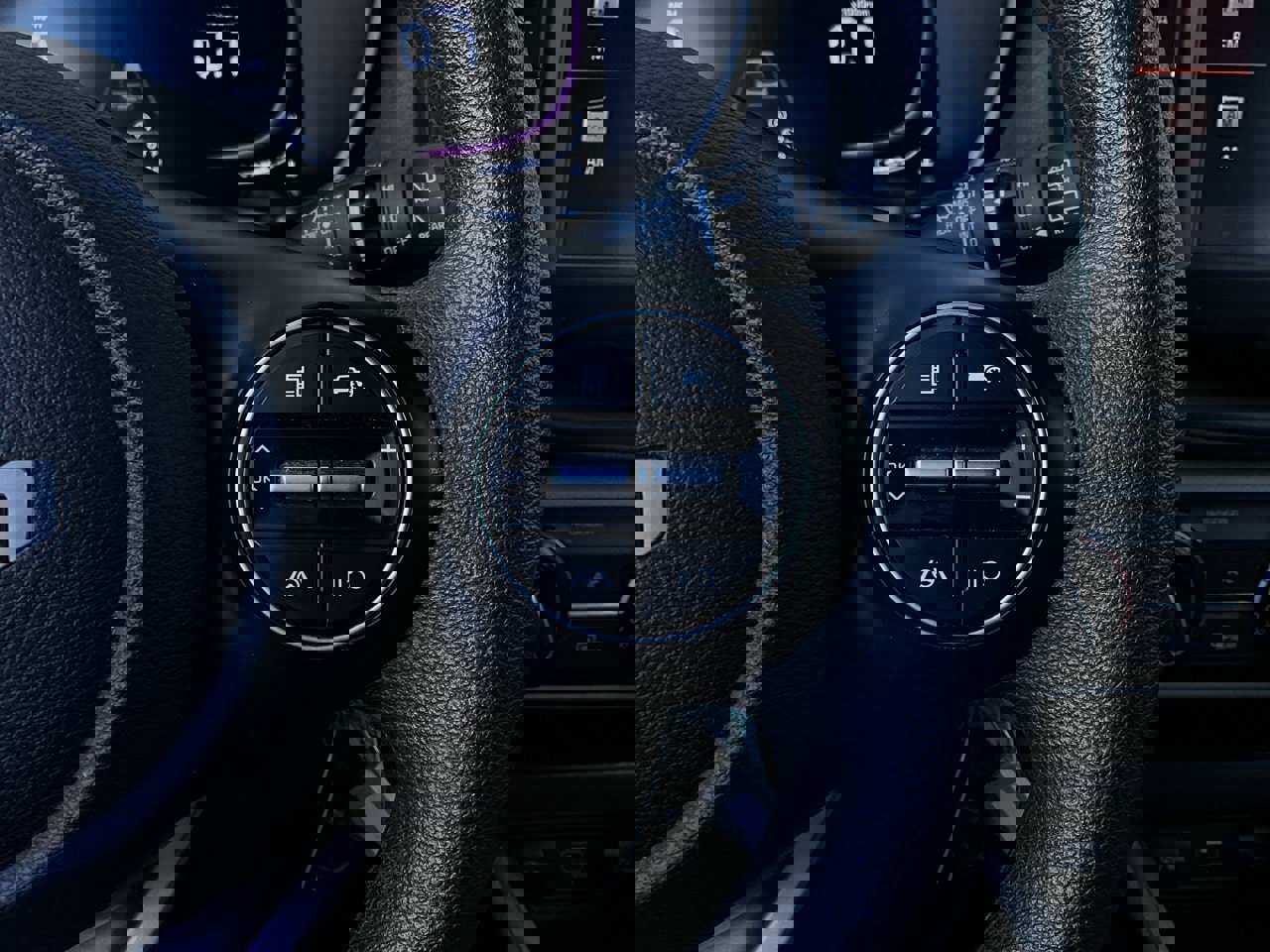 Used 2025 Kia Soul LX w/ LX Technology Package image 32