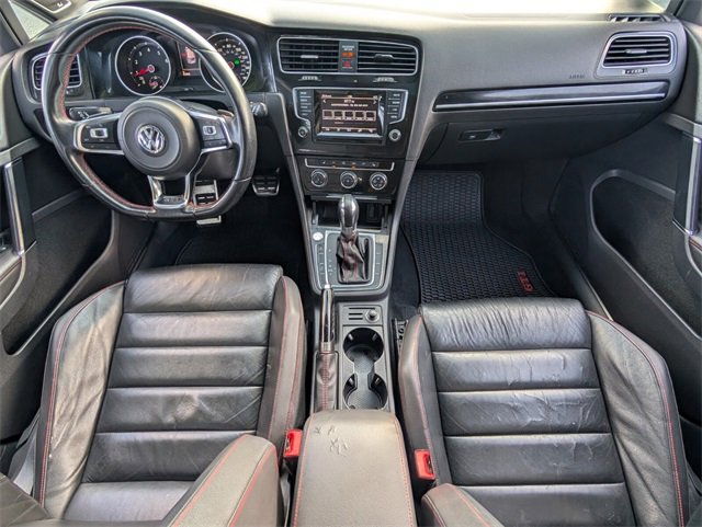 Used 2015 Volkswagen Golf 4-Door image 9