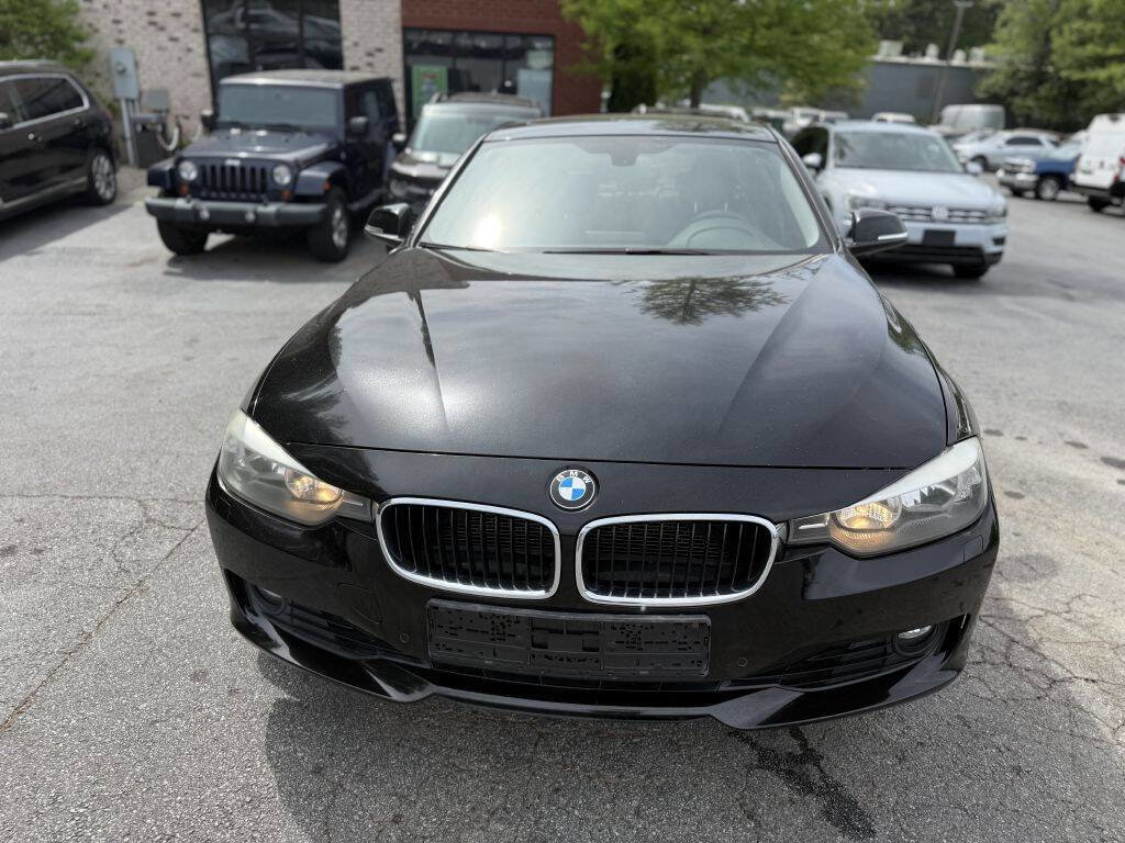 Used 2013 BMW 328i xDrive Sedan AWD/4WD image 2