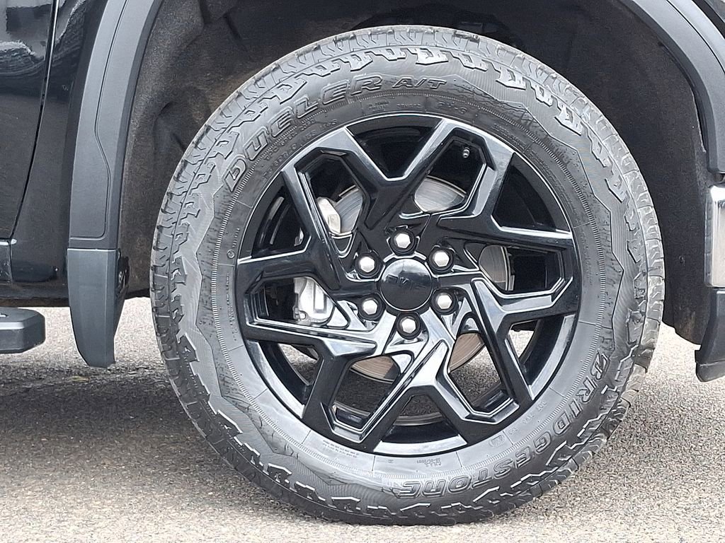 Certified 2022 GMC Sierra 1500 SLT w/ SLT Premium Package image 8