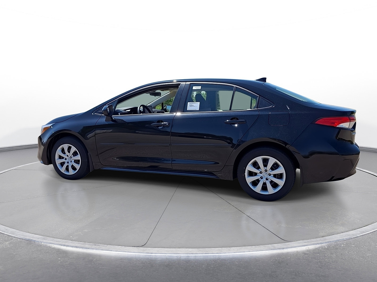 New 2026 Toyota Corolla LE FWD image 5