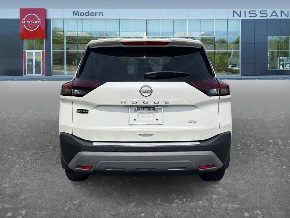 Certified 2023 Nissan Rogue SV w/ SV Premium B Package FWD image 6