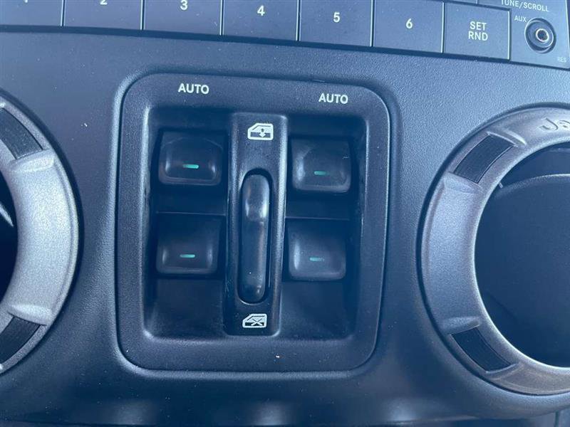Used 2016 Jeep Wrangler Unlimited Sport w/ Quick Order Package 24S AWD/4WD image 19