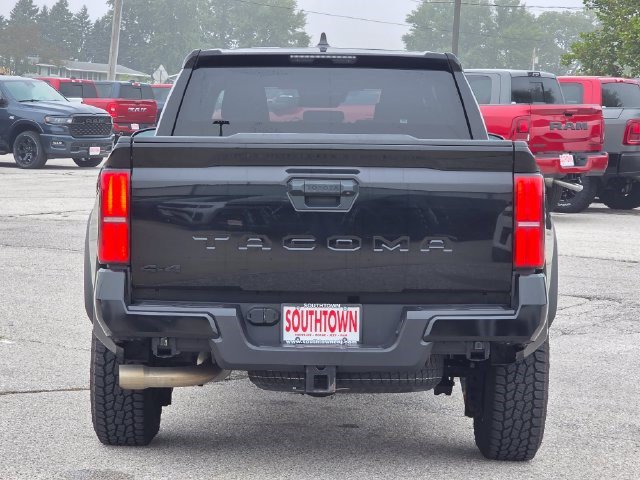 Used 2024 Toyota Tacoma TRD Off-Road AWD/4WD image 7