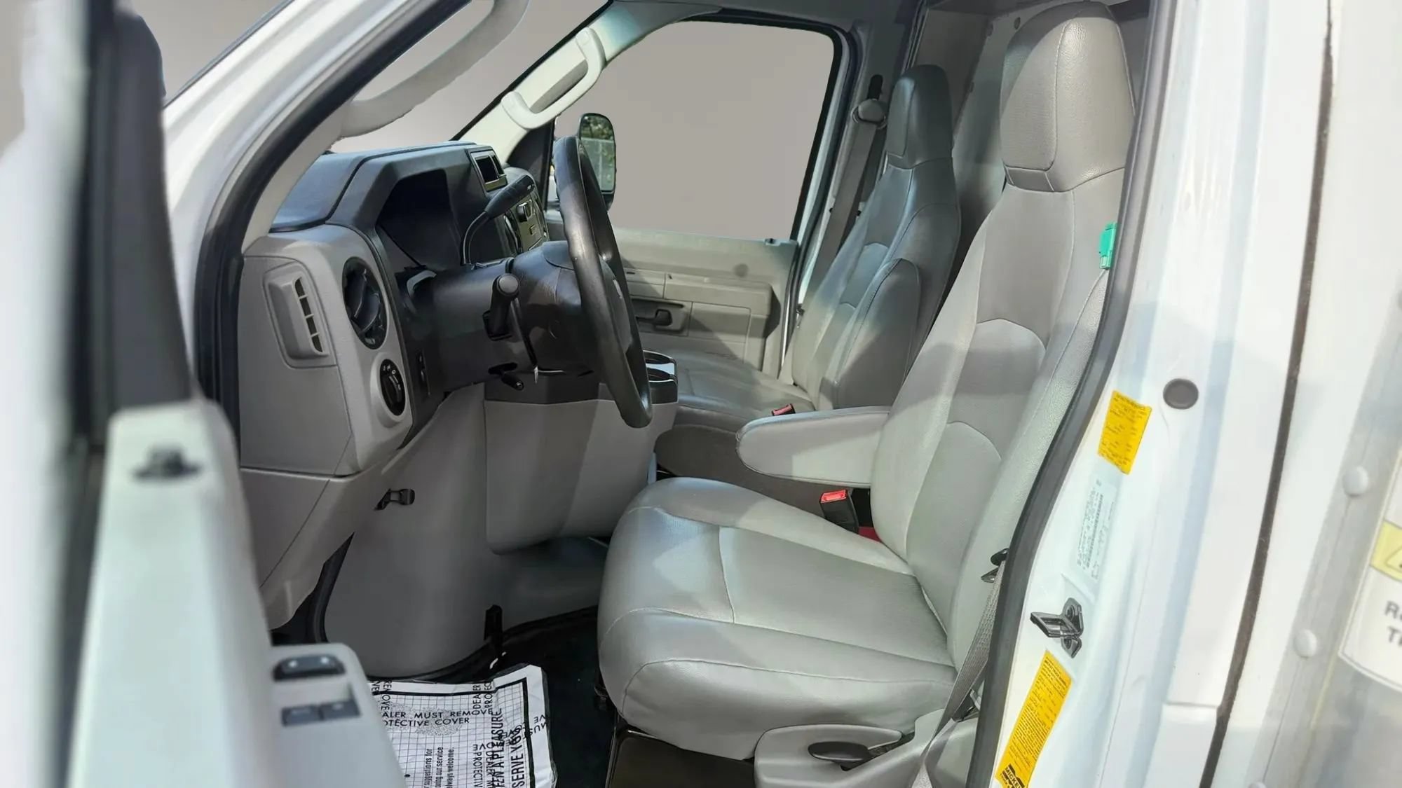 Used 2018 Ford E-350 and Econoline 350 Super Duty w/ Power Windows & Locks Group RWD image 10