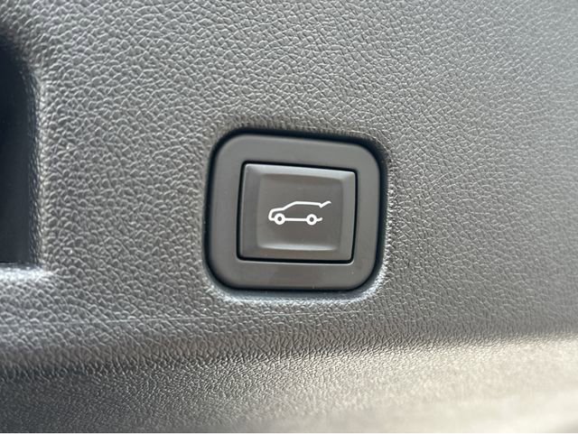Certified 2024 GMC Acadia Elevation image 32