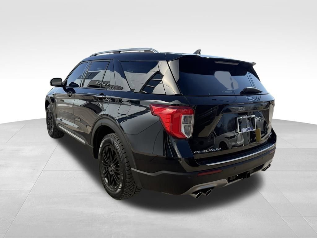 Used 2023 Ford Explorer Platinum w/ Technology Package image 9