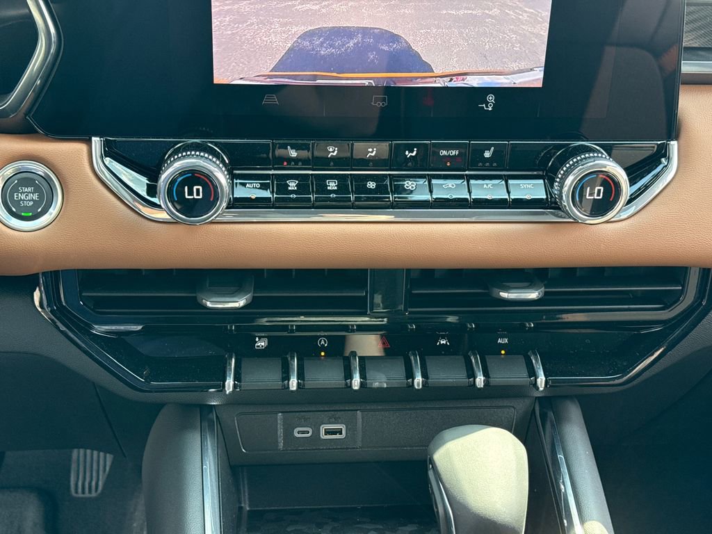 New 2026 GMC Canyon AT4 AWD/4WD image 25