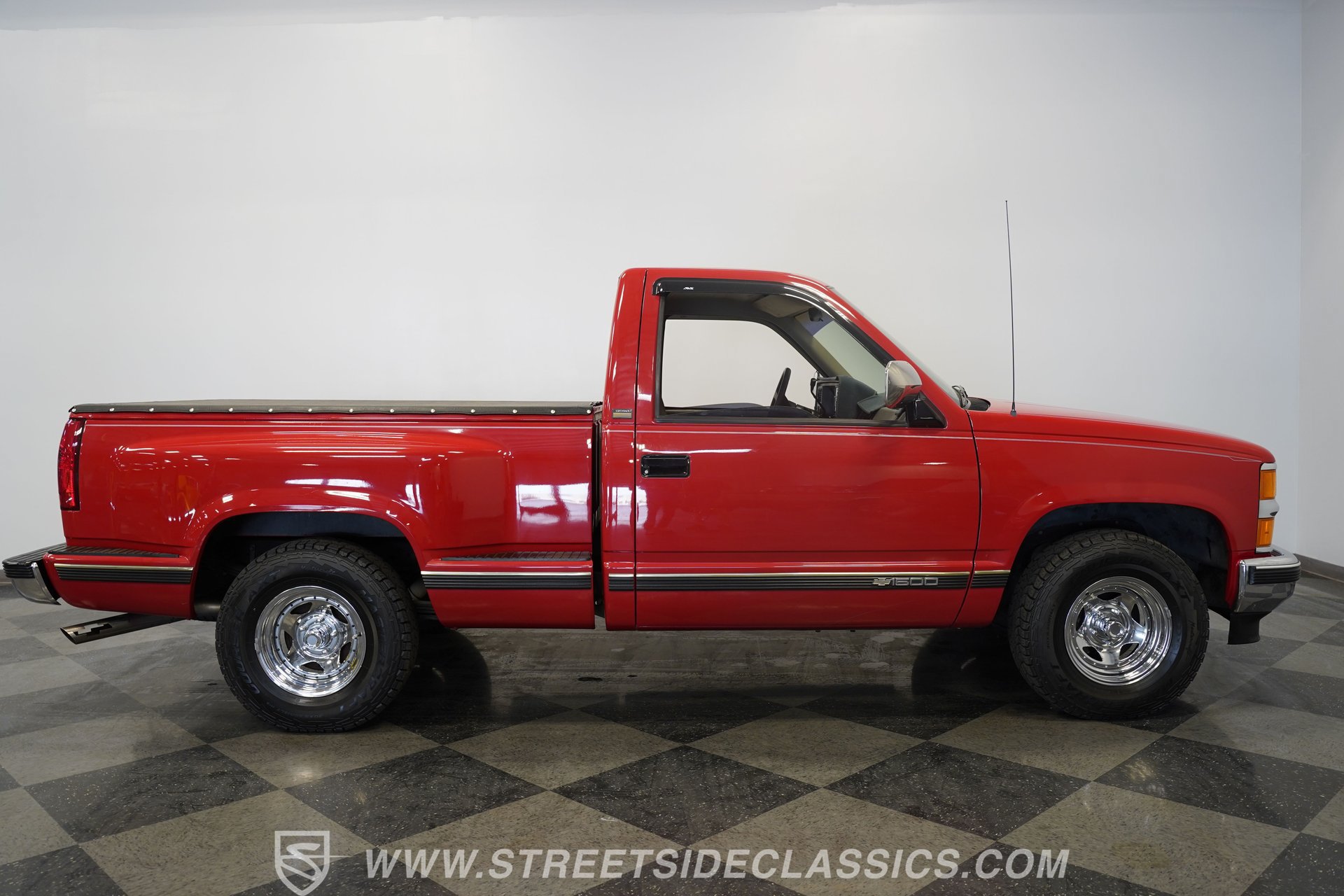 Used 1994 Chevrolet Silverado 1500 2WD Regular Cab image 15