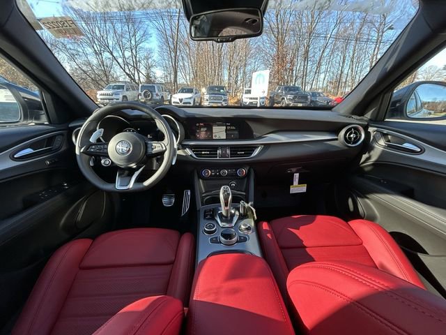 New 2025 Alfa Romeo Stelvio Sprint w/ Veloce Package image 12