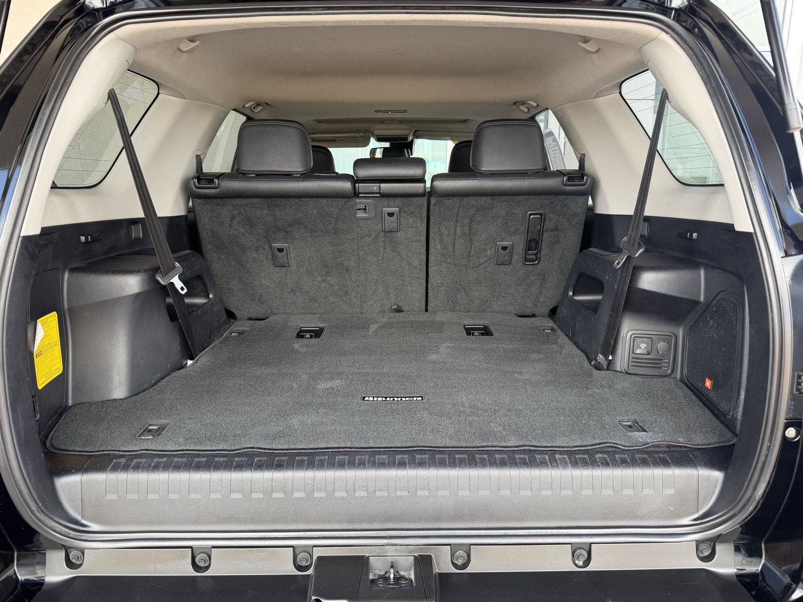 Used 2020 Toyota 4Runner Limited AWD/4WD image 22