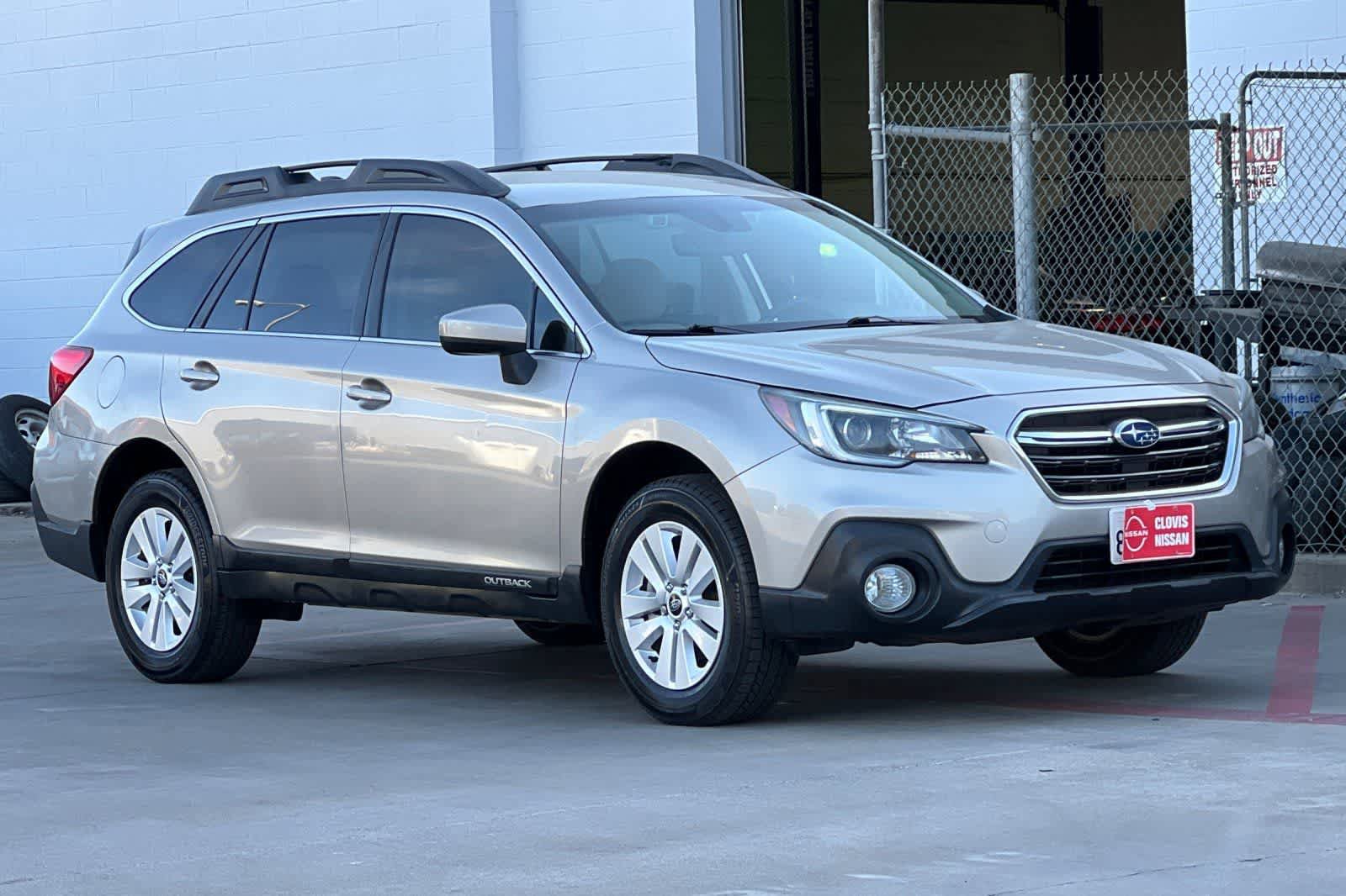 Used 2019 Subaru Outback 2.5i Premium AWD/4WD image 10