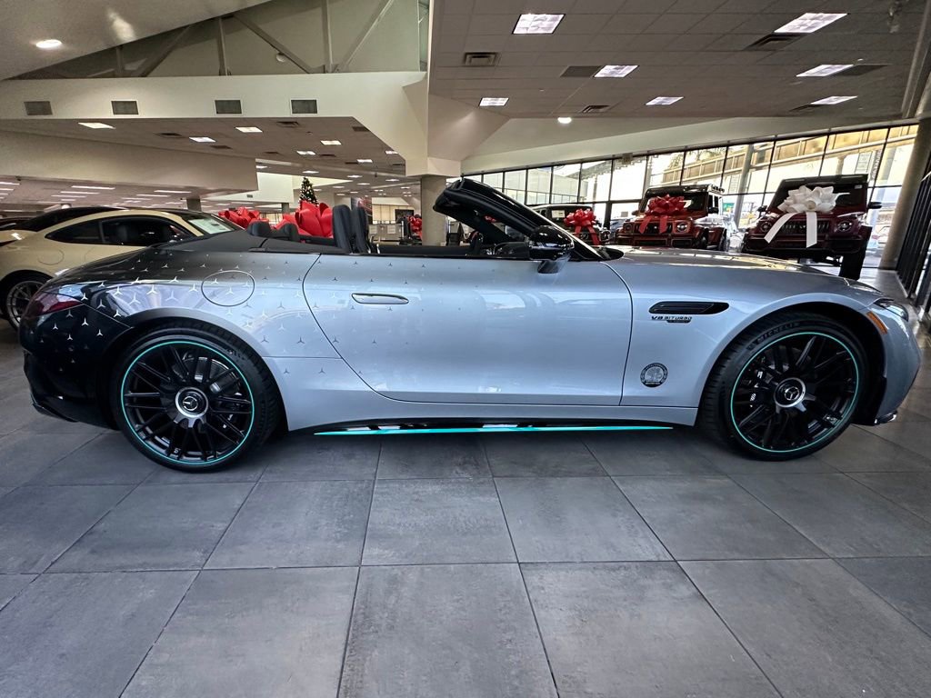 New 2024 Mercedes-Benz SL 63 AMG 4MATIC image 12