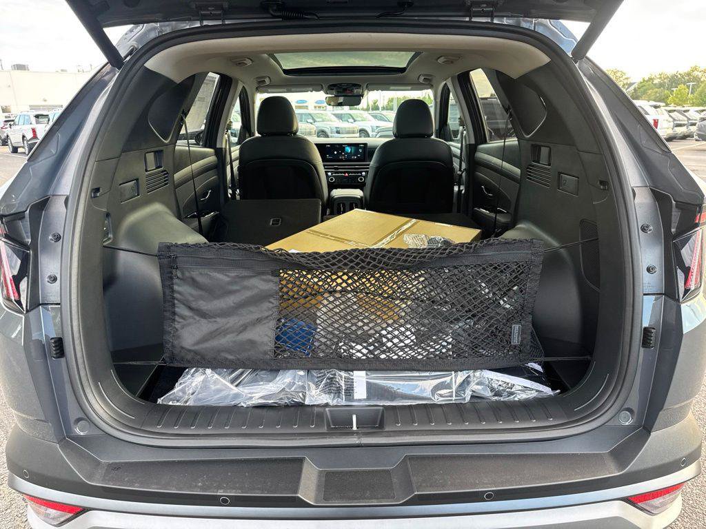 New 2026 Hyundai Tucson Limited AWD/4WD image 8