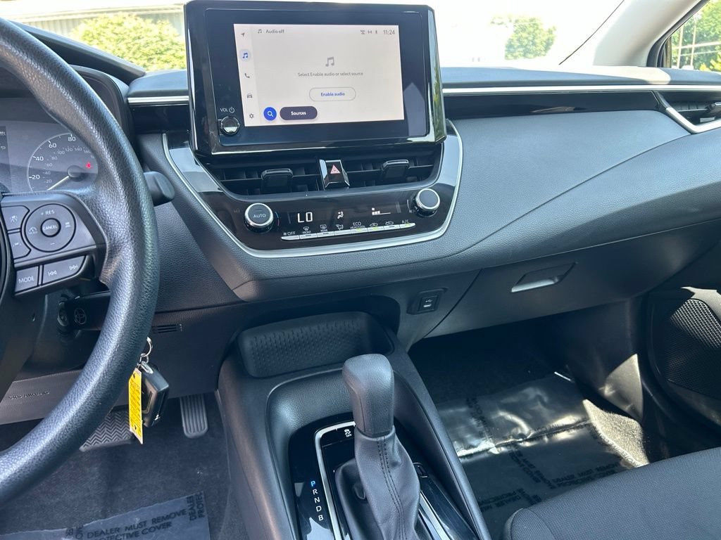 Certified 2024 Toyota Corolla LE FWD image 17