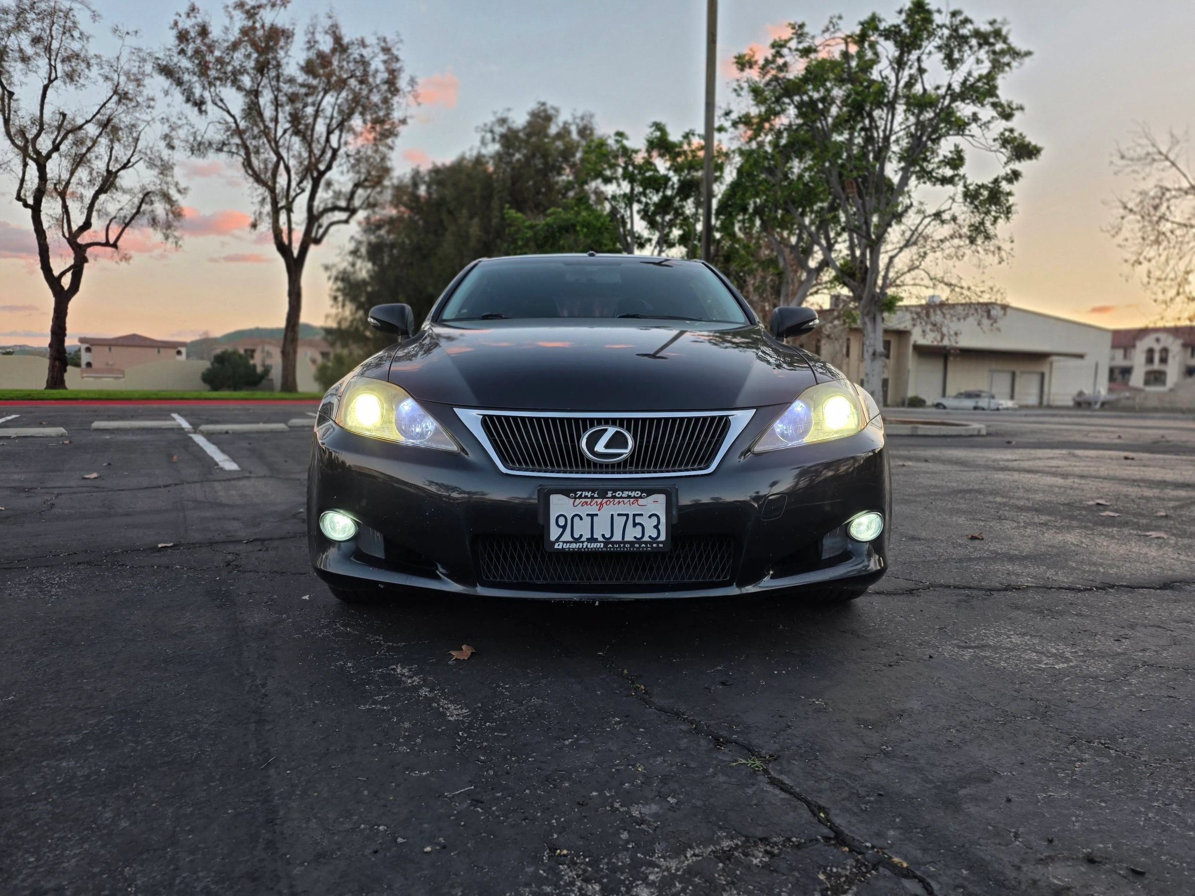 Used 2010 Lexus IS 350C RWD image 2