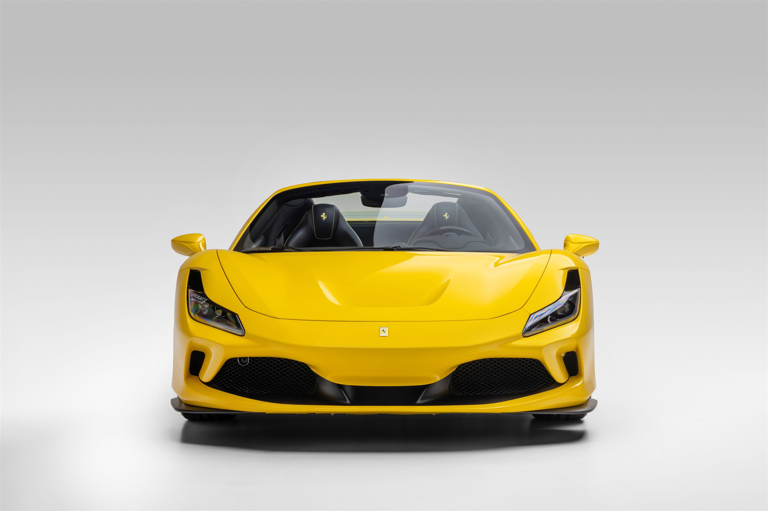 Certified 2022 Ferrari F8 Tributo RWD image 12