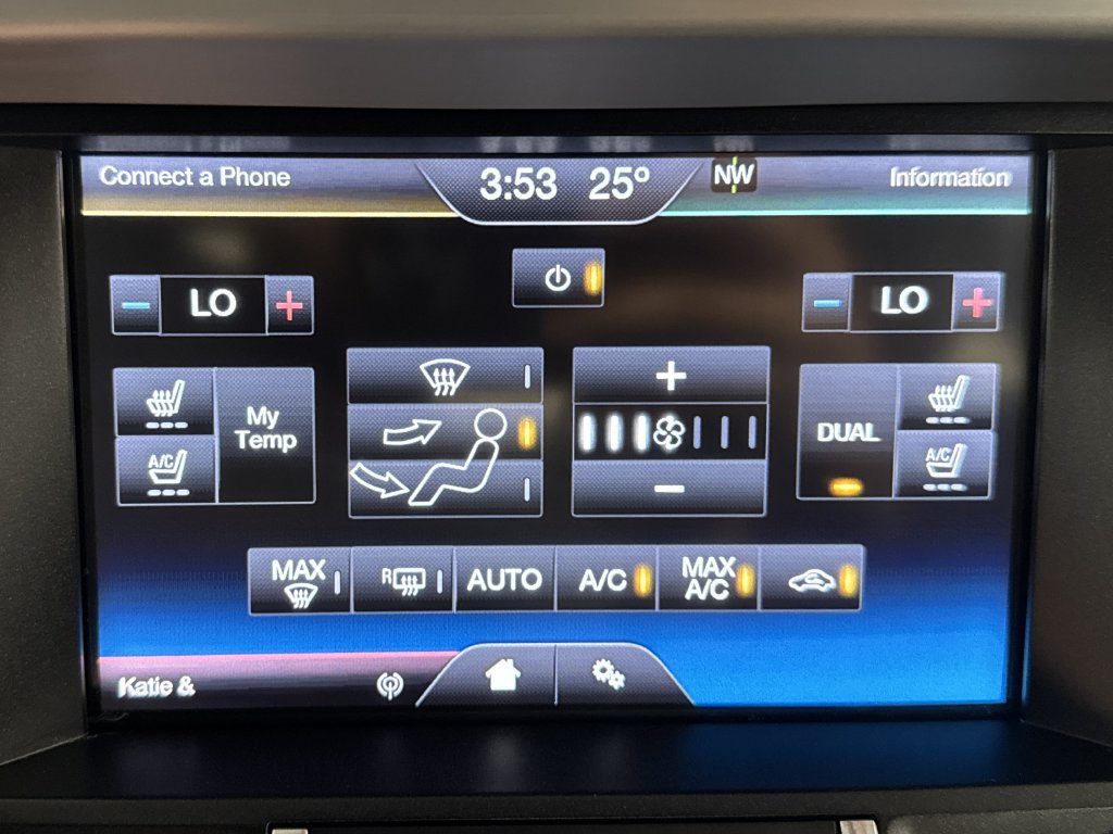Used 2015 Ford Mustang GT Premium RWD image 33