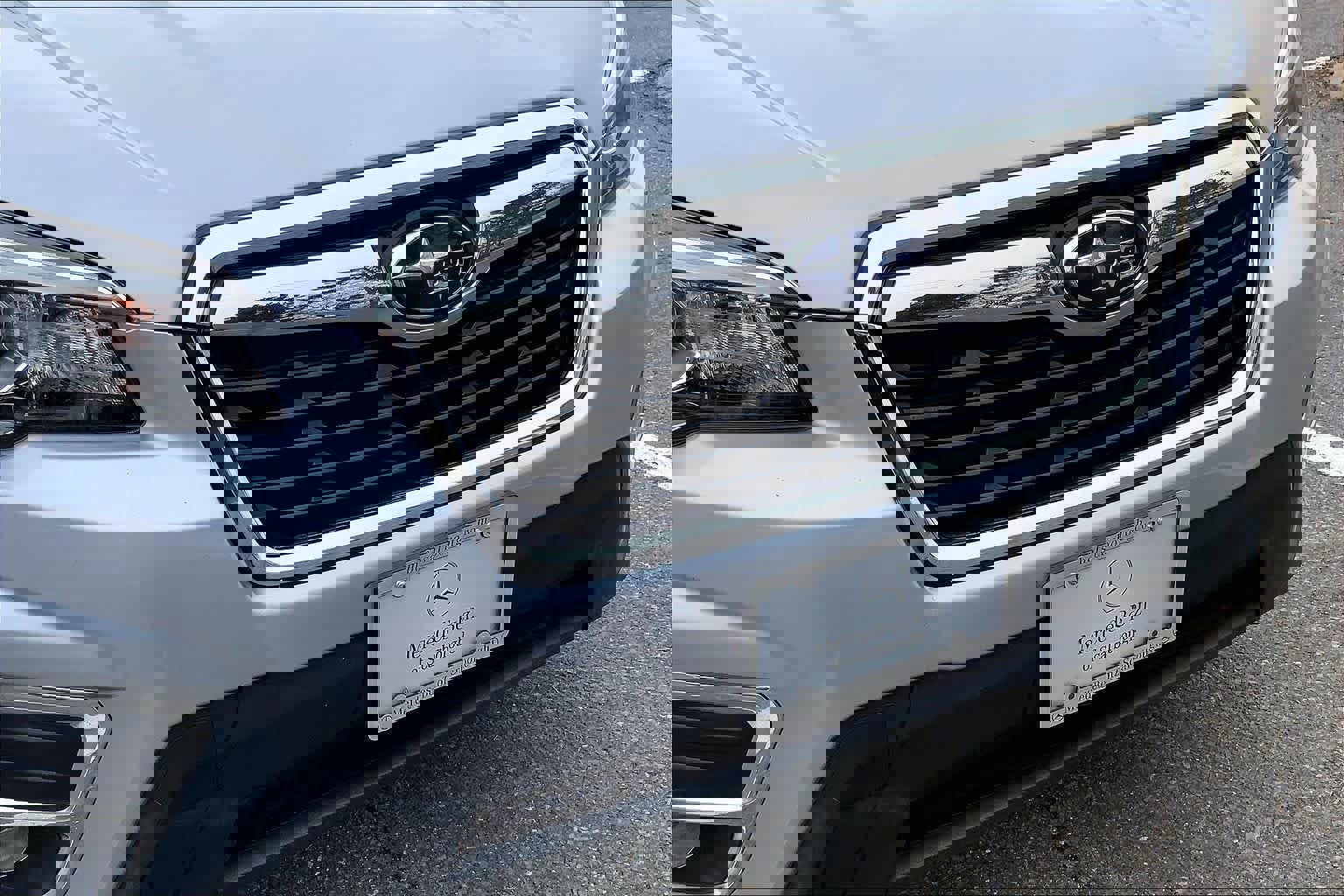 Used 2020 Subaru Forester Limited image 30